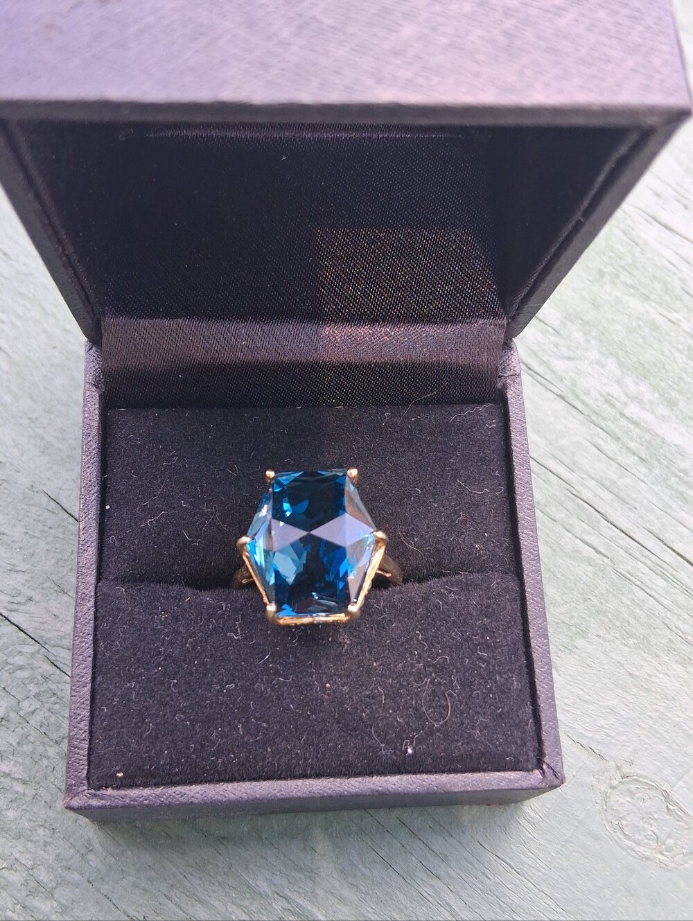 10Kt Gold 5 Carat London Blue Topaz Ring Size 8
